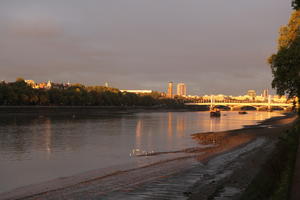 autumn, city, England, eye level view, golden hour, London, overcast, river, sky, sunlight, sunset, sunset, The United Kingdom