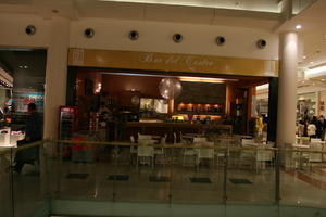 artificial lighting, Bergamo, cafe, eye level view, interior, Italia , Lombardia, shop, shopping centre