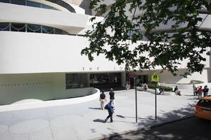 building, day, elevated, Guggenheim Museum, Manhattan, New York, people, standing, street, summer, sunny, The United States, walking